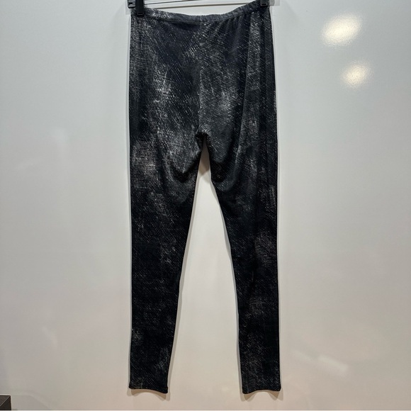 Clara Sun woo Black Patterned Leggings - Picture 5 of 10